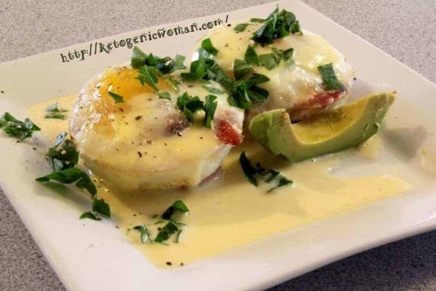 Keto Eggs Benedict
