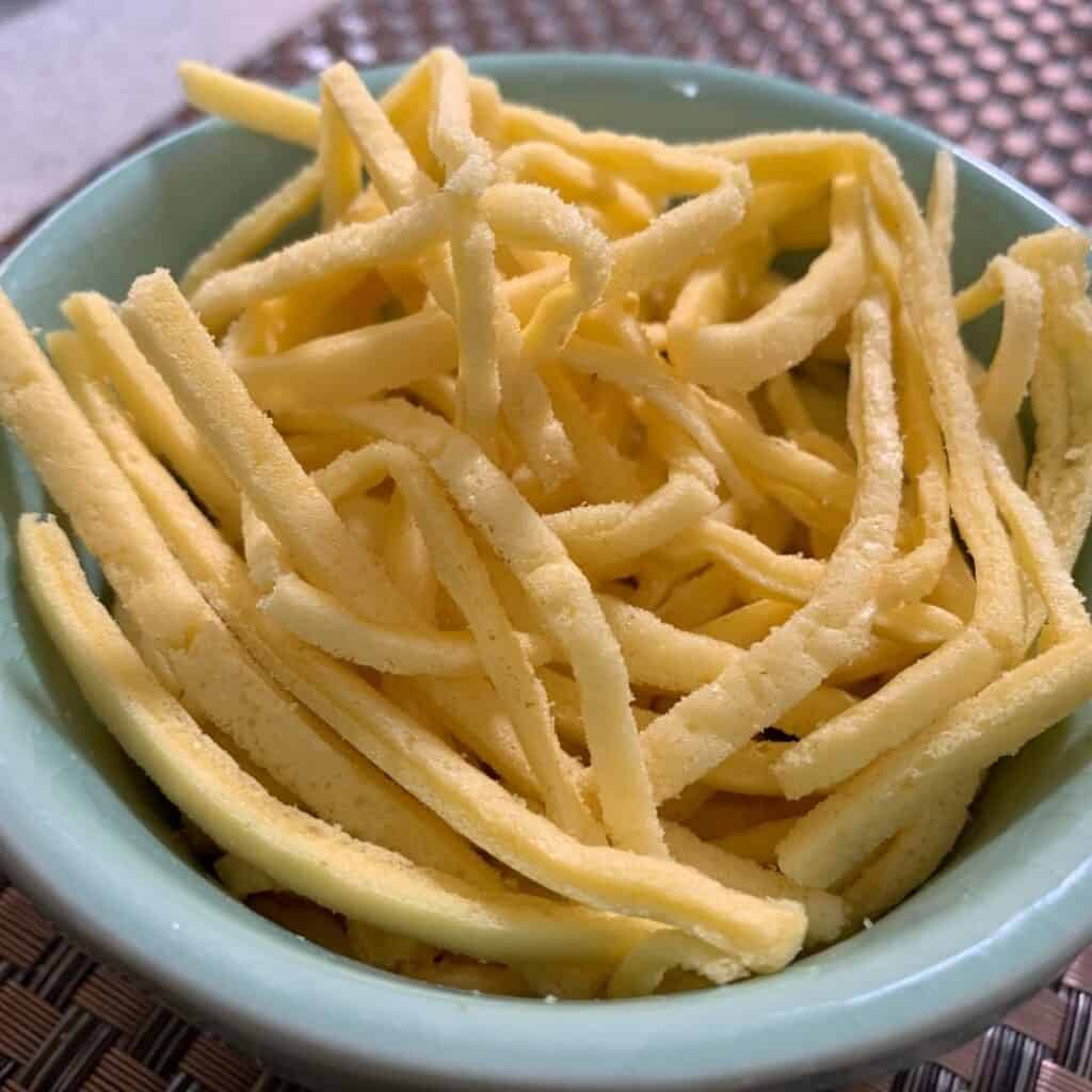 Egg Fast noodles in blue bowl
